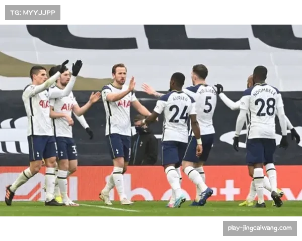 利物浦0-3诺丁汉森林，卫冕冠军跌至积分榜第12位