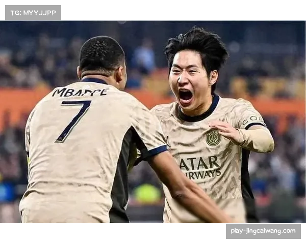 巴黎圣日耳曼角球战术改良，李刚仁脚法关键